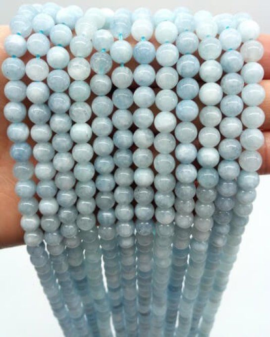 Perles Aigue marine au fil