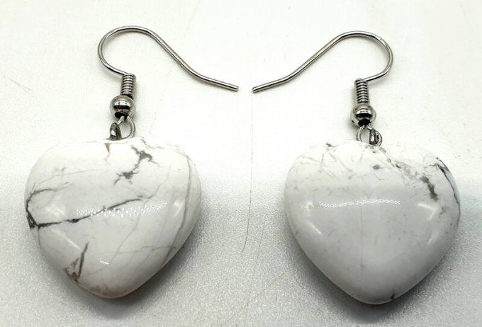 Boucles d'oreille howlite coeur