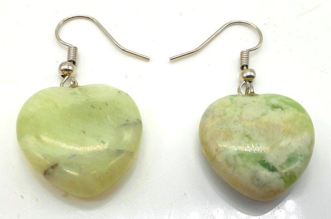 Boucle d'oreille jade nephrite coeur