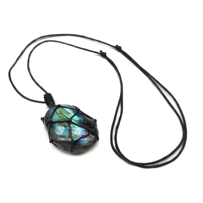 Pendentif Labradorite filet macramer