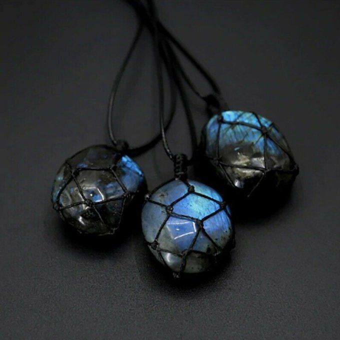 Pendentif Labradorite filet macramer