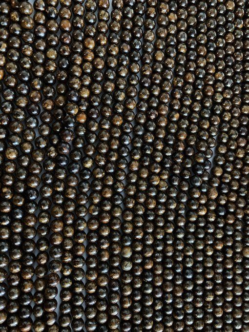 Perles Bronzite au fil