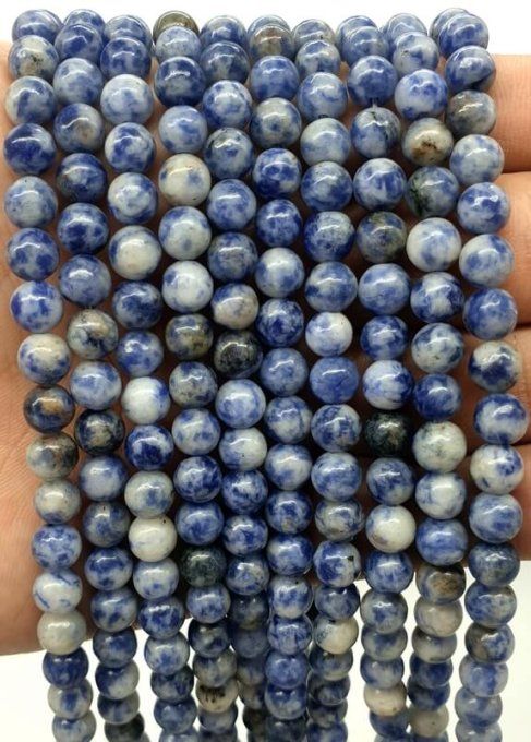 Perles Sodalite au fil