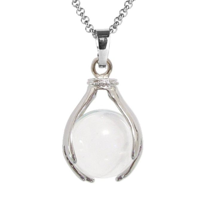 Pendentif Quartz / cristal de roche boule et main