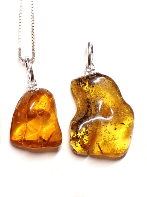 Pendentif Ambre forme libre