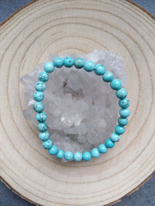 Bracelet Turquoise (howlite teinté) (Taille enfant)