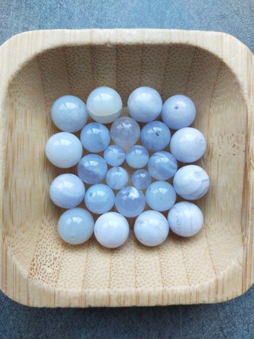 Perle Calcédoine bleu à l'unité